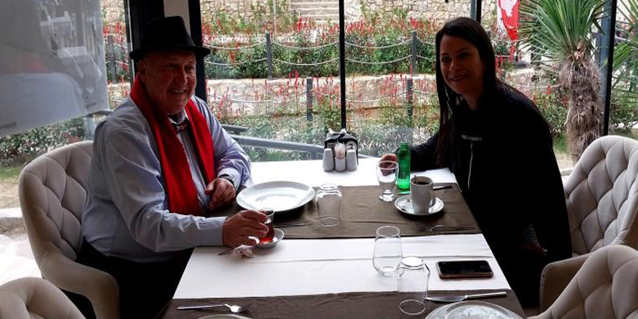 Ünlü deprem profesörü Efeler Belediyesi’nin çalışmalarını beğendi