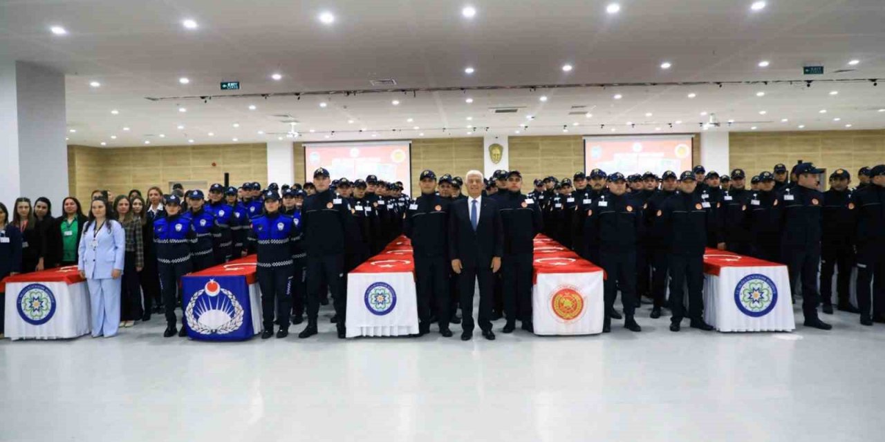 159 memur yemin ederek göreve başladı