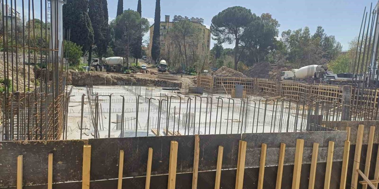 Pınarbaşı Yüzme Havuzu’nda çalışmalar başladı