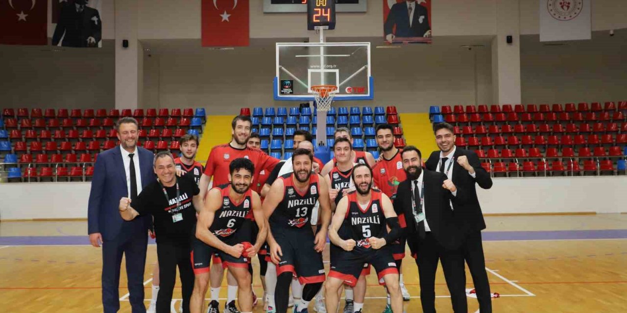 Nazilli Belediyespor Erkek Basketbol Takımı adını son 8 takım arasına yazdırdı