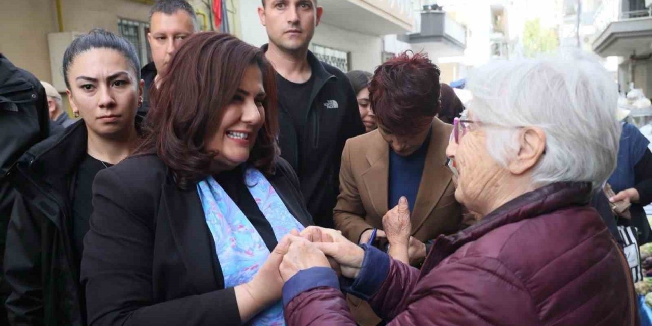 Başkan Çerçioğlu Çarşamba Pazarı’nda vatandaşlarla buluştu