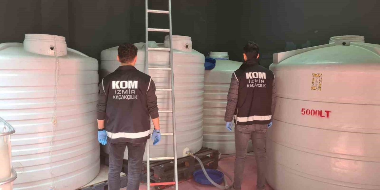 İzmir merkezli kaçakçılık operasyonu: 15 bin litre etil alkol ele geçirildi