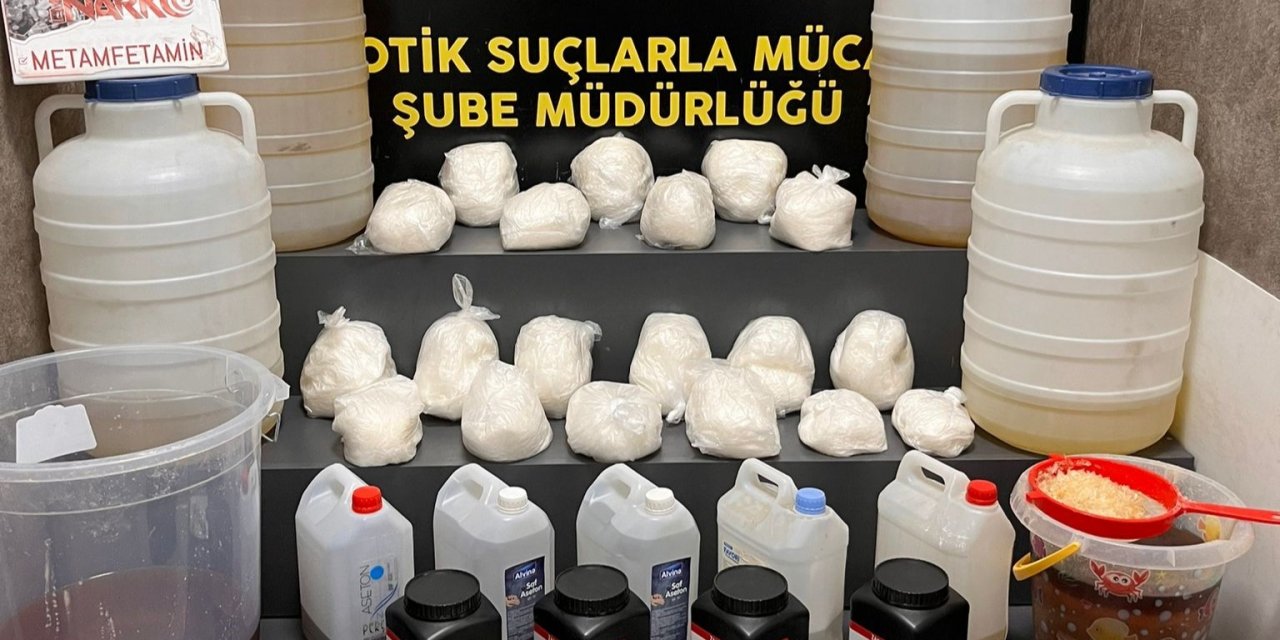 Narkotik ekiplerinden rekor: 112 kilonun üzerinde metamfetamin ele geçirildi