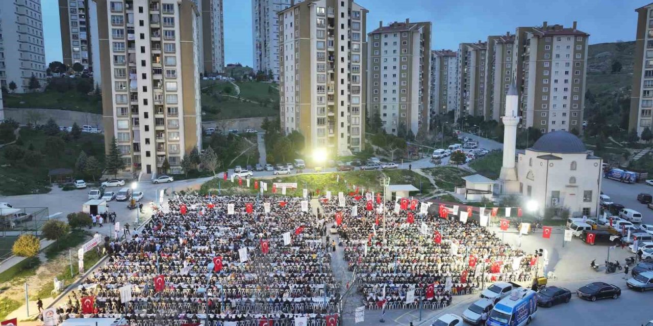 Denizli Büyükşehrin iftar sofrası Akvadi’ye kuruldu