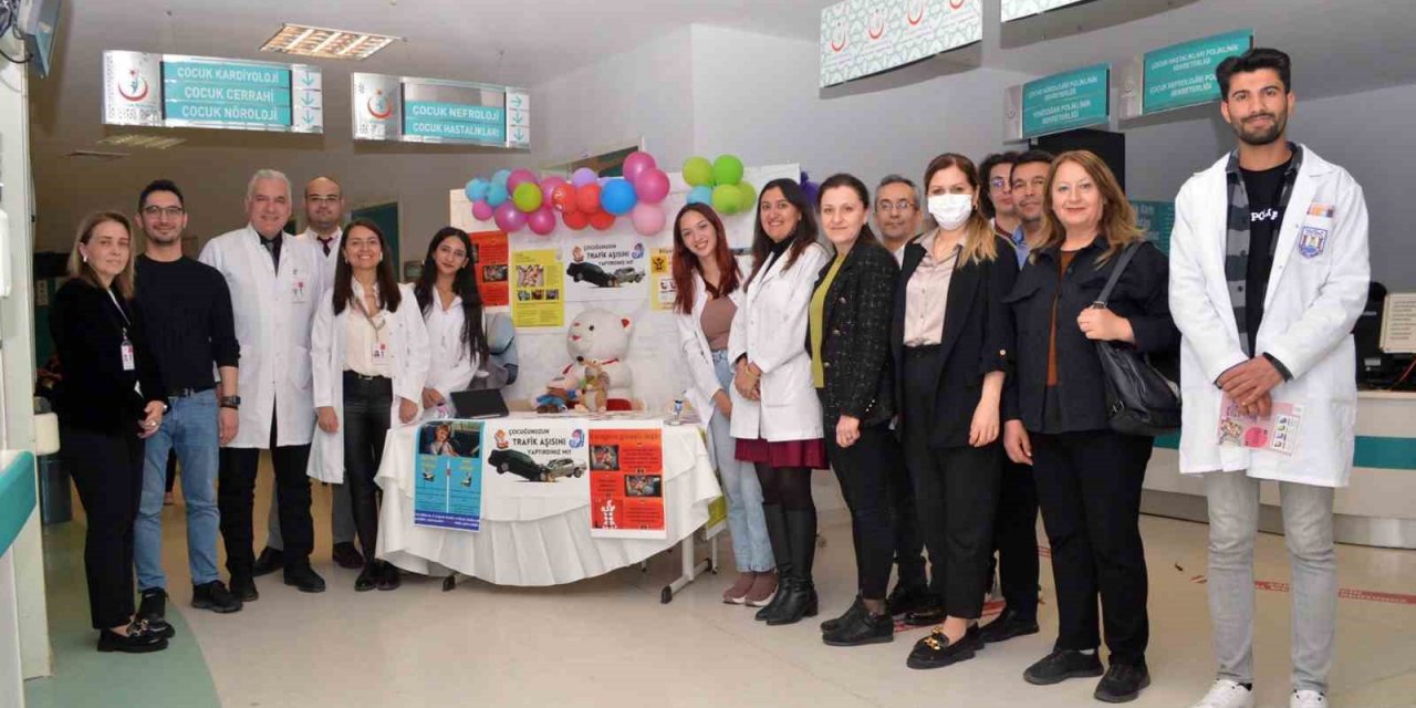 “Minik Yolculara Büyük Koruma” standı