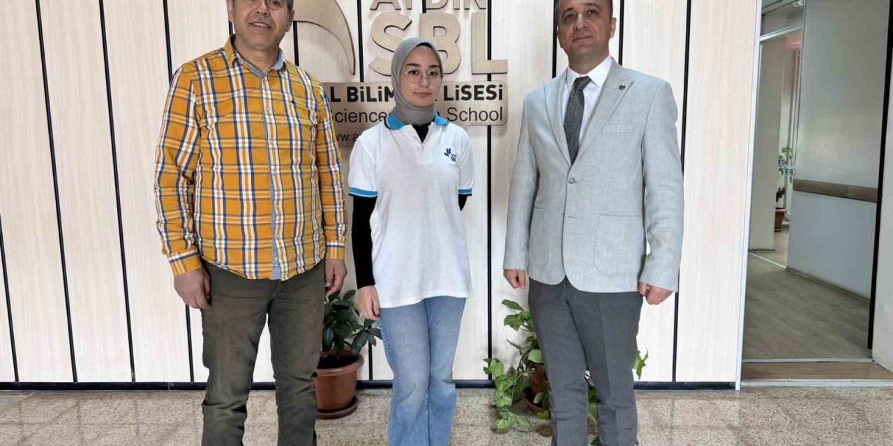 Liseli genç ‘yeşil geleceği’ resmetti, il birincisi oldu