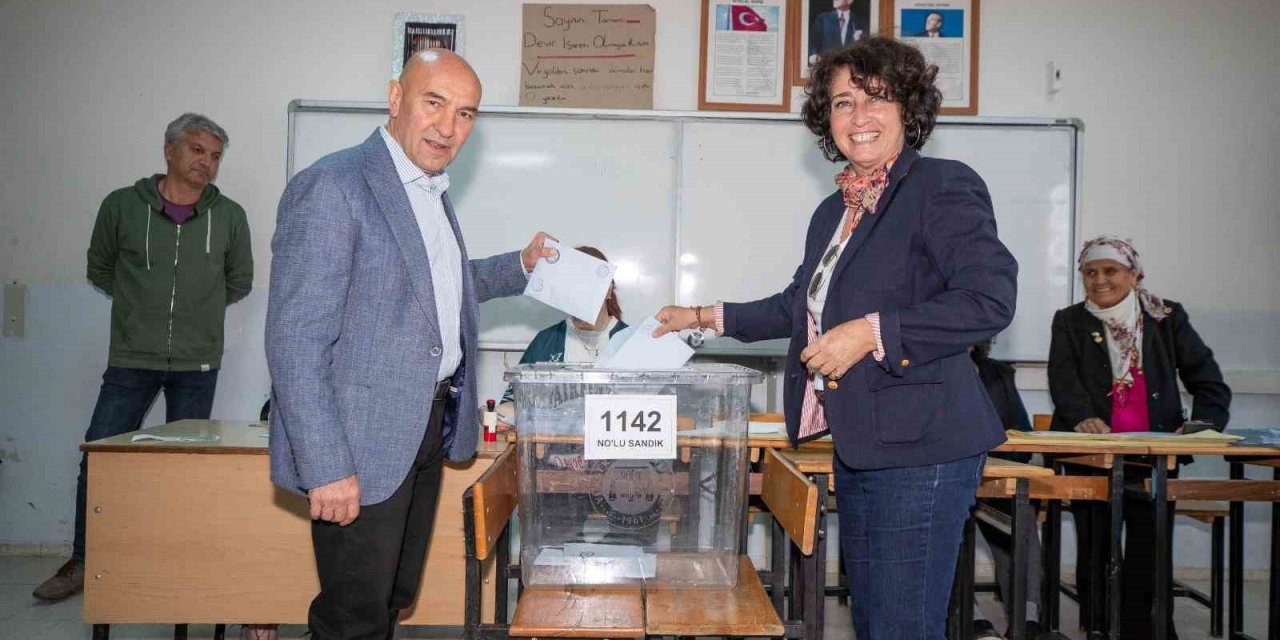 Başkan Soyer’den sandık mesajı: “Bugün demokrasi günü”