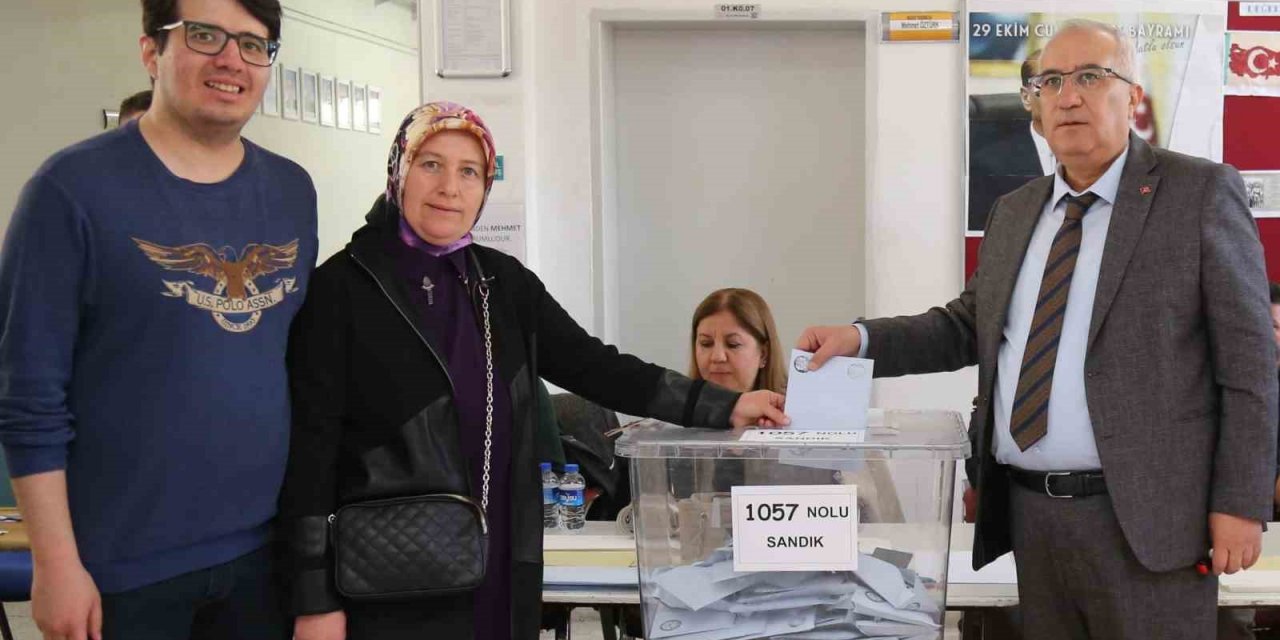 Başkan Arslan, rekor oyla 3. kez göreve geldi