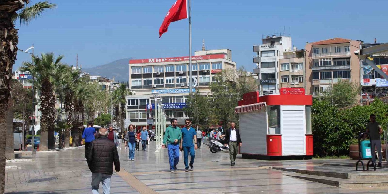 Seçim sonrası Aydın sokakları normale döndü