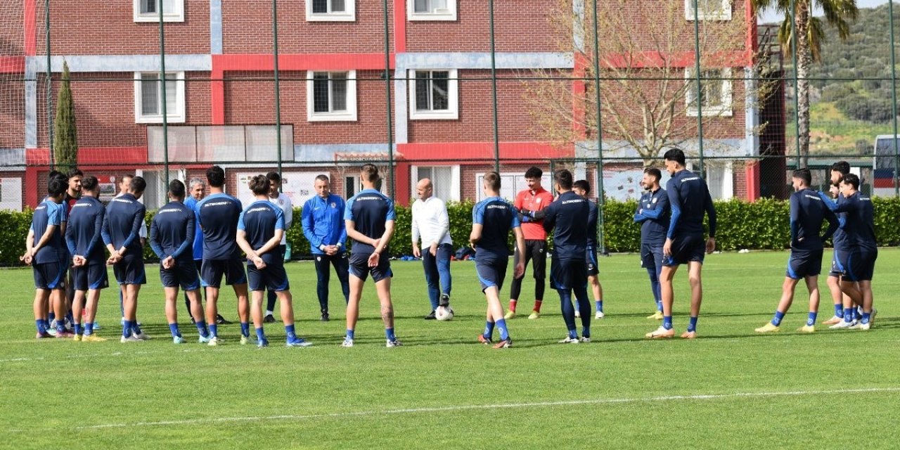 Altınordu, alt sıralardan uzaklaşmak istiyor