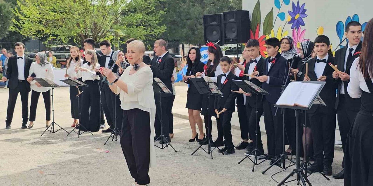 Nazilli’de özel çocuklar hünerlerini sergiledi