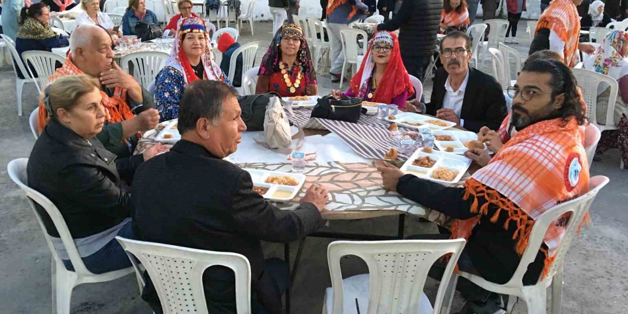 Ortaklar Yörük Efeler Derneği iftar verdi