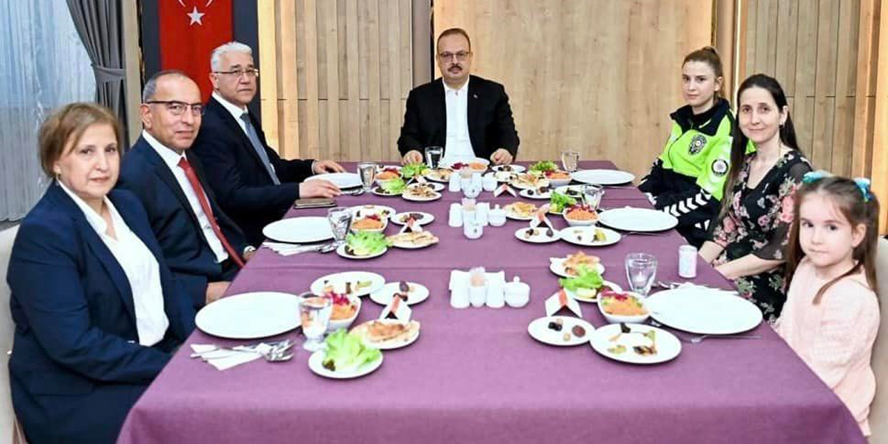 Vali Canbolat şehit aileleri, gaziler ve gazi yakınları ile iftarda buluştu