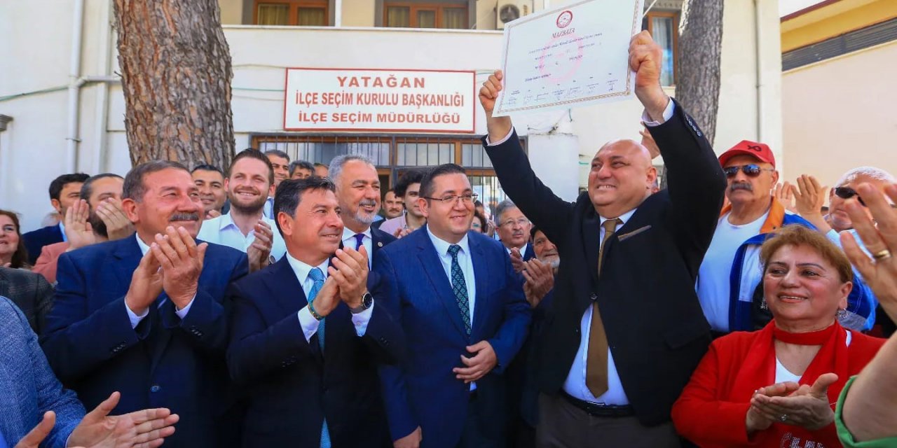 Yatağan Belediye Başkanı Günay mazbatasını aldı