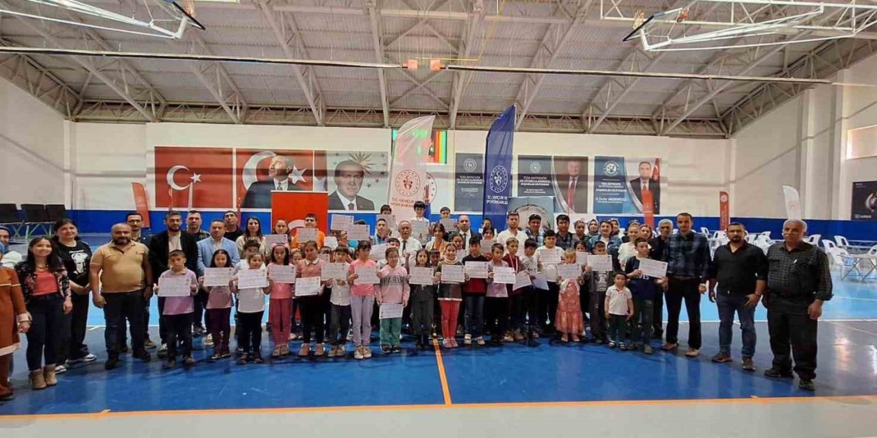 Seydikemer’deki satranç turnuvası sona erdi