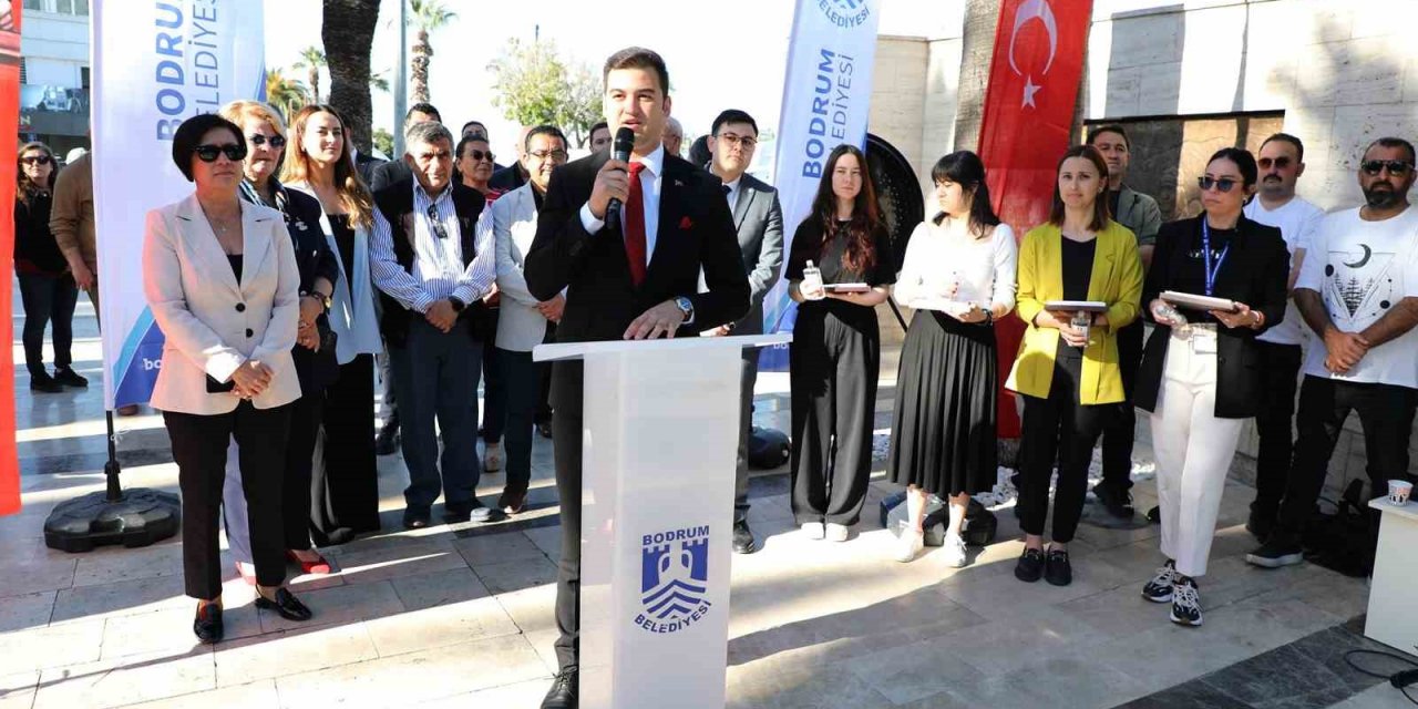 Başkan Mandalinci, personeliyle bayramlaştı