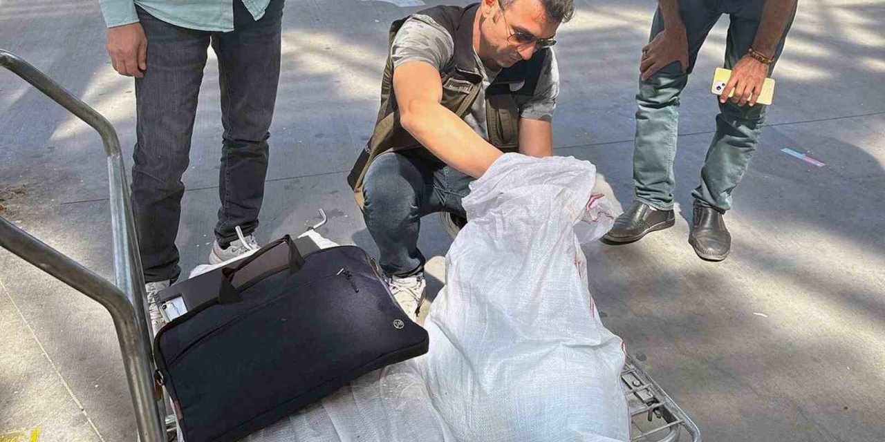 Menteşe otogarında Kokoreç baskını