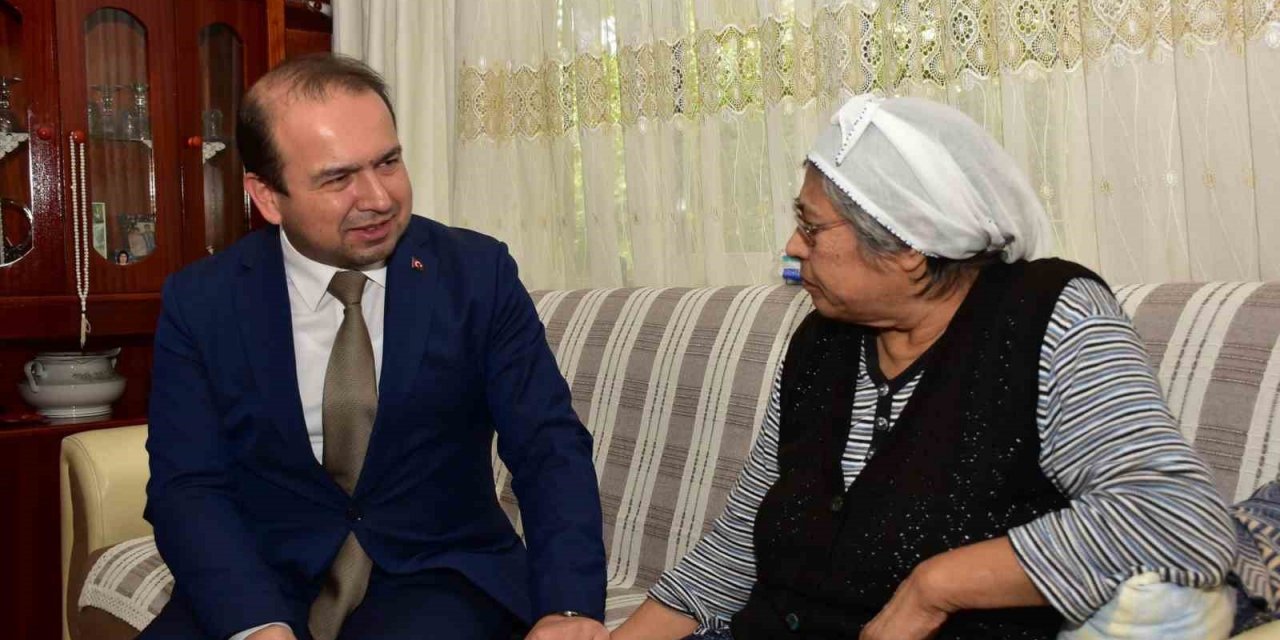 Sağlık Müdürü Şenkul, ev ziyaretlerine devam ediyor