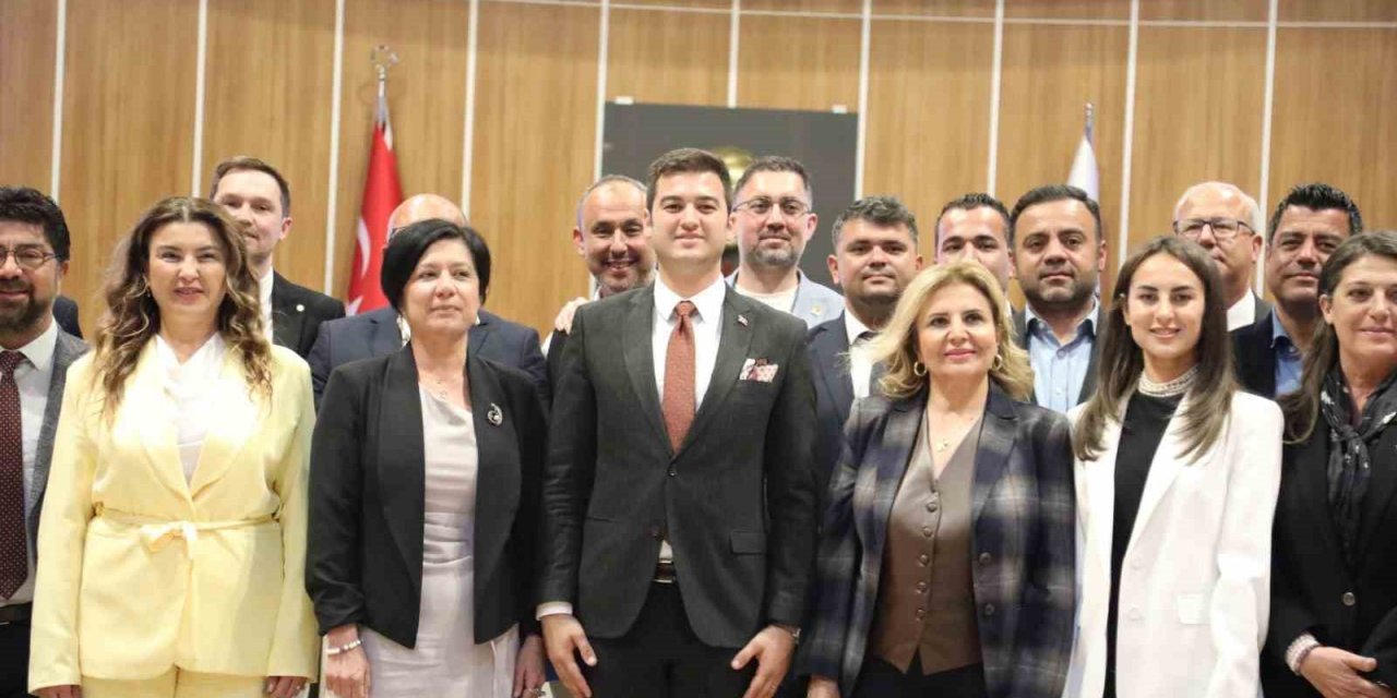Başkan Tamer Mandalinci, ilk meclis toplantısını yaptı