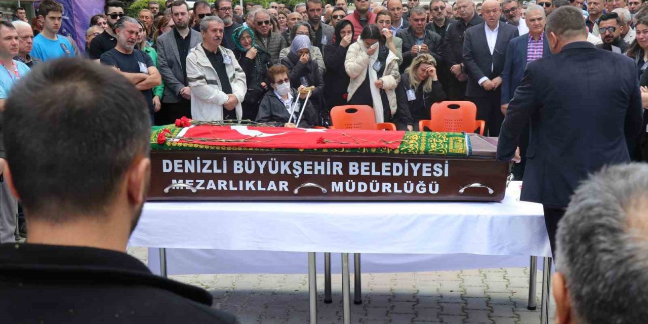 Murat Çelik son yolculuğuna uğurlandı