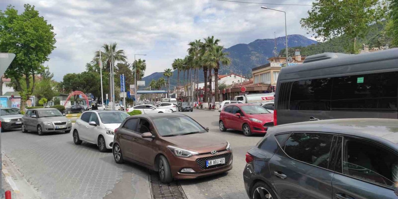 Fethiye’de bayram öncesi tatilci yoğunluğu başladı