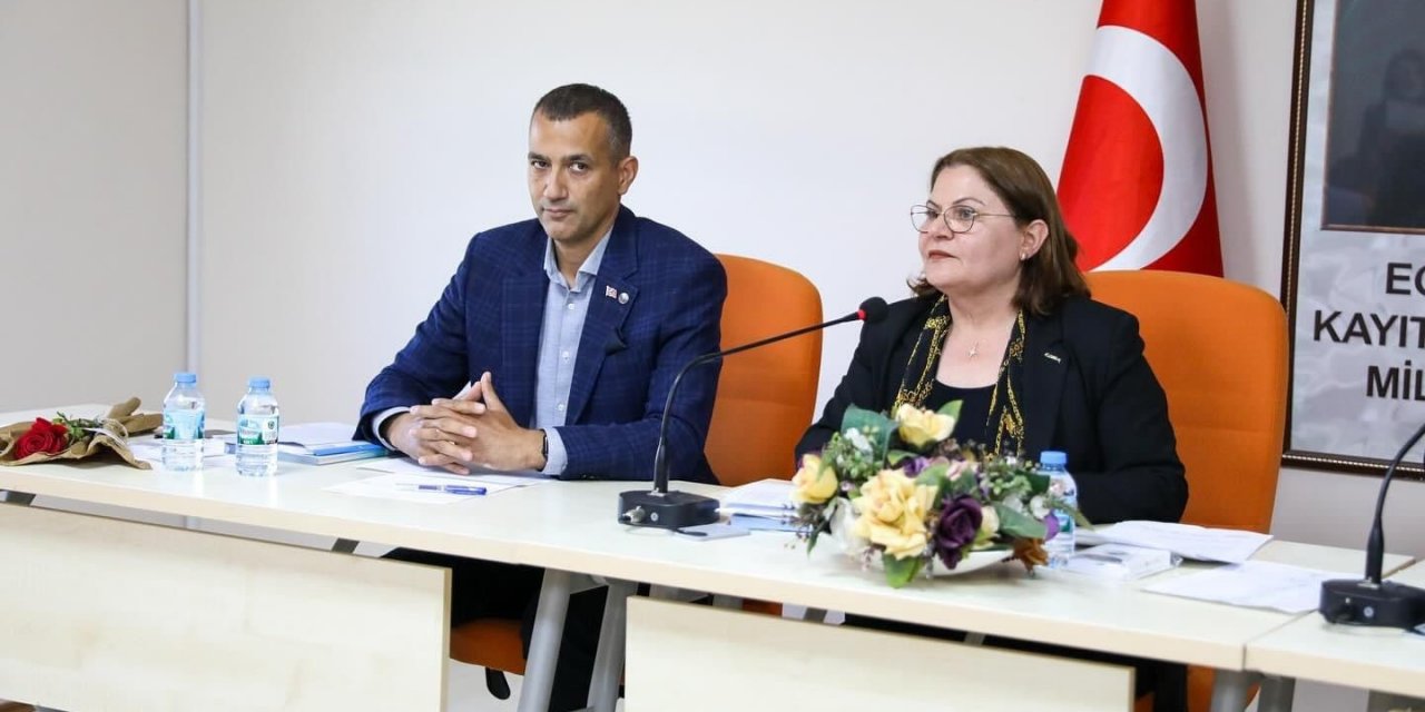 Didim’de Gençay’ın başkanlığında ilk meclis toplantısı yapıldı