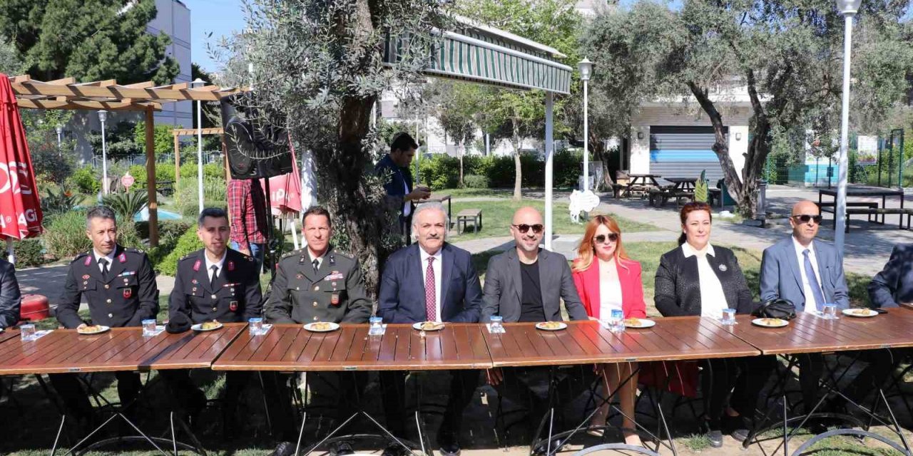 Söke’de protokol bayramlaşma töreni ve ziyaretleri gerçekleştirildi