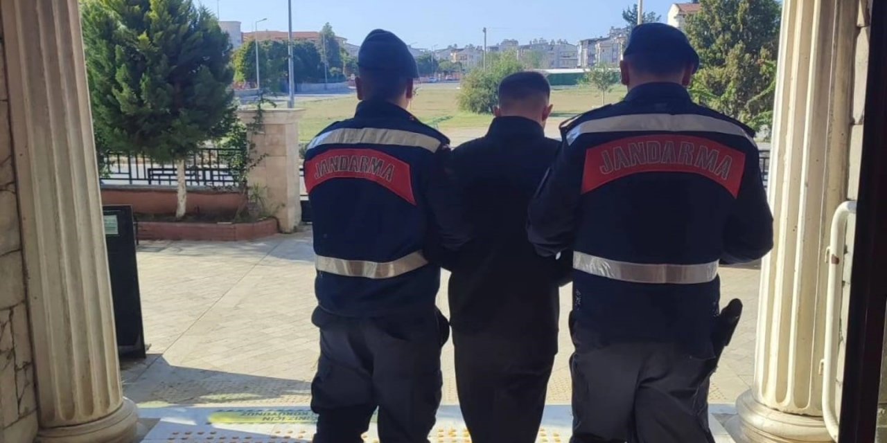 Durdurulan şüpheli araçta uyuşturucu ele geçirildi
