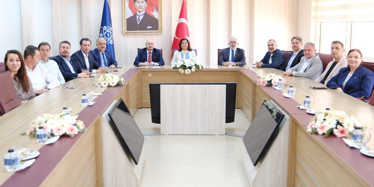 AYTO üyeleri Başkan Çerçioğlu ile görüştü