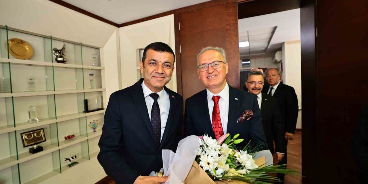 Başkan Çavuşoğlu; “Hedefimiz ilk 5 yılda Pamukkale’ye gelen turistlerden 1 milyonunu Denizli’de ağırlamak”