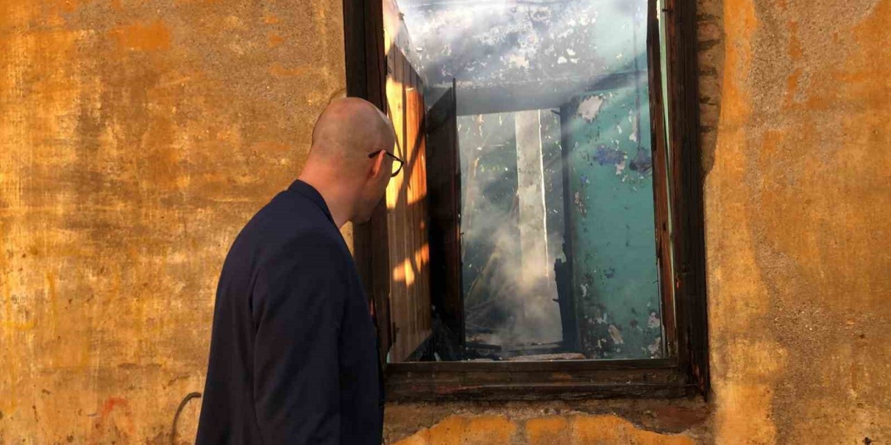 Başkan Zencirci, yangın sonrası incelemelerde bulundu