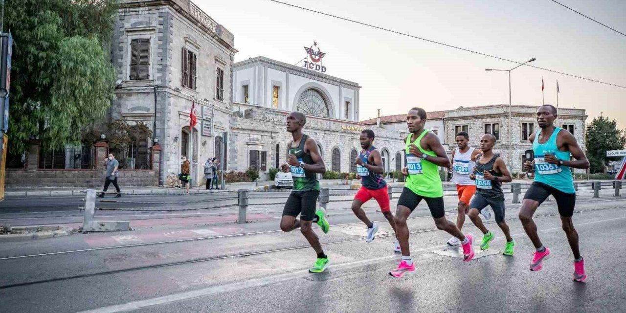 Maraton İzmir’de geri sayım başladı