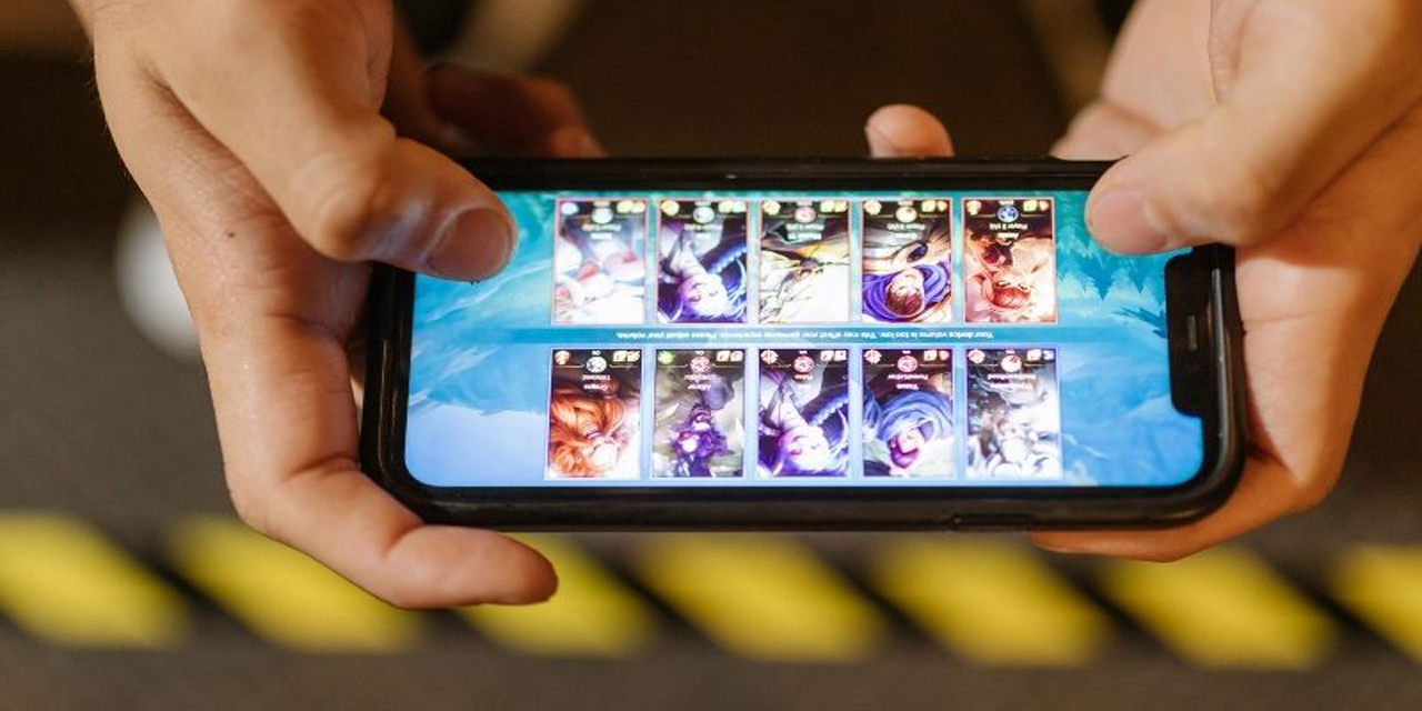 League of Legends Meta Şampiyonları ve Sihirdar ve Canlı Maç Sorgulama