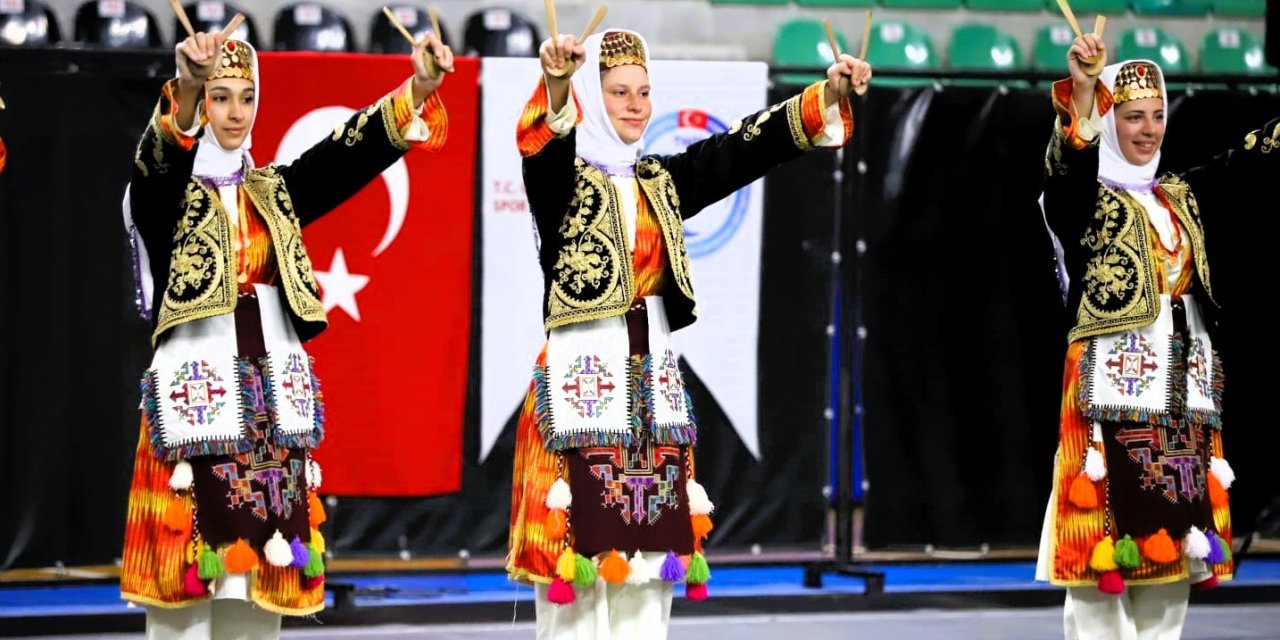 Anadolu’nun renkleri Denizli’de buluştu