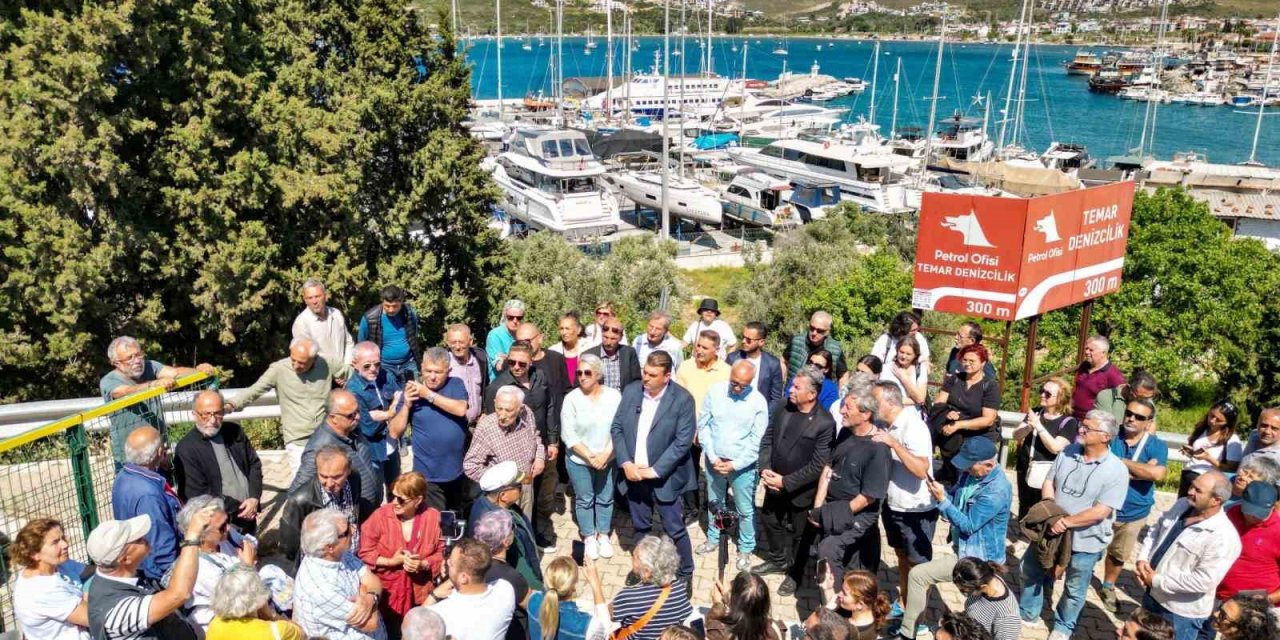 İzmir Sığacık’ta yat limanı protestosu
