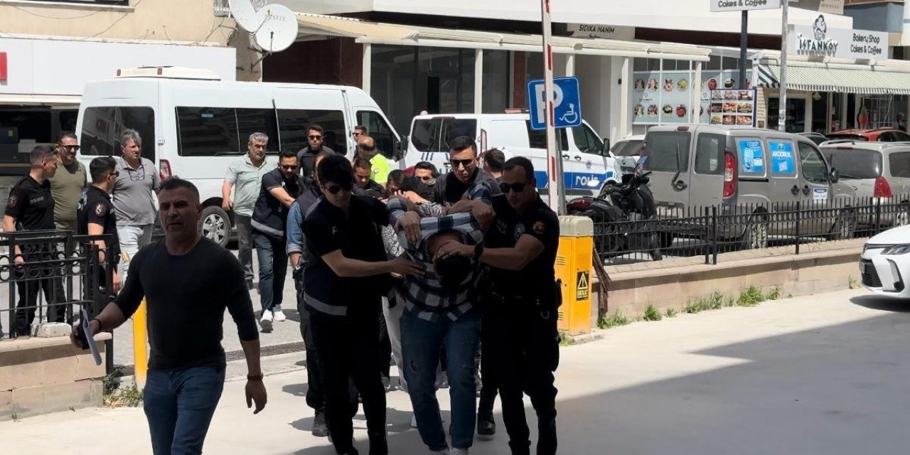 Hesap kavgasında gözaltına alınan 6 şüpheli adliyeye sevk edildi