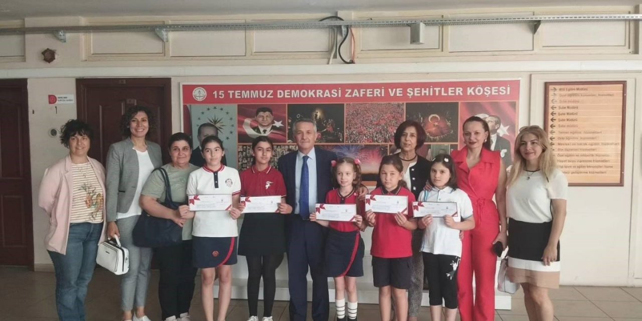 Fethiye’de genç ressamların hayalleri kanatlandı