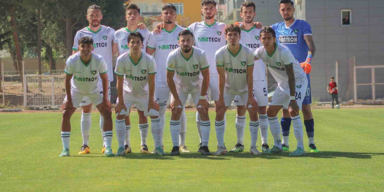 Eski Süper Lig takımlarından Denizlispor 3. Lig’e düştü
