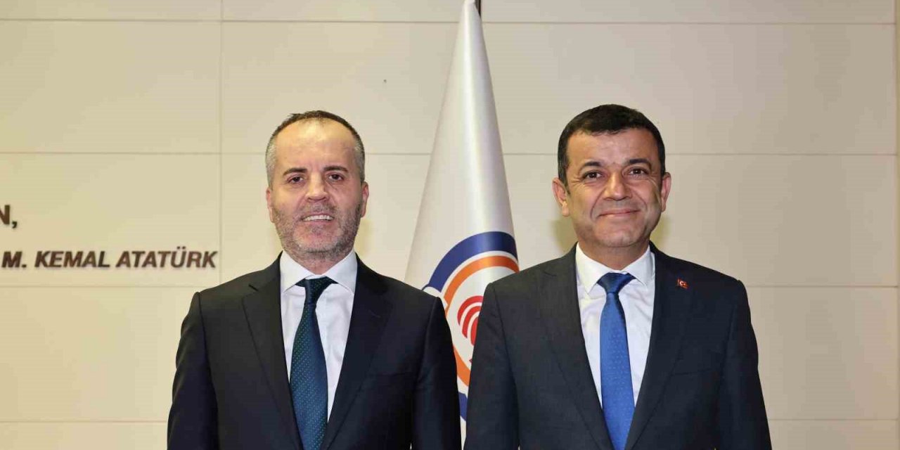 Denizli Büyükşehirde Bozbaş ve Prof. Dr. Aydın görevine başladı