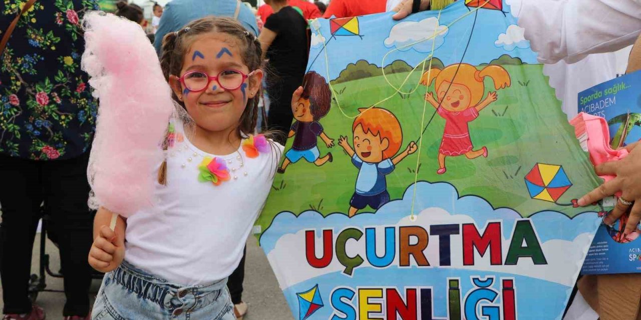 Söke’de çocuklar Uçurtma Şenliği ile çifte bayram yaşadı