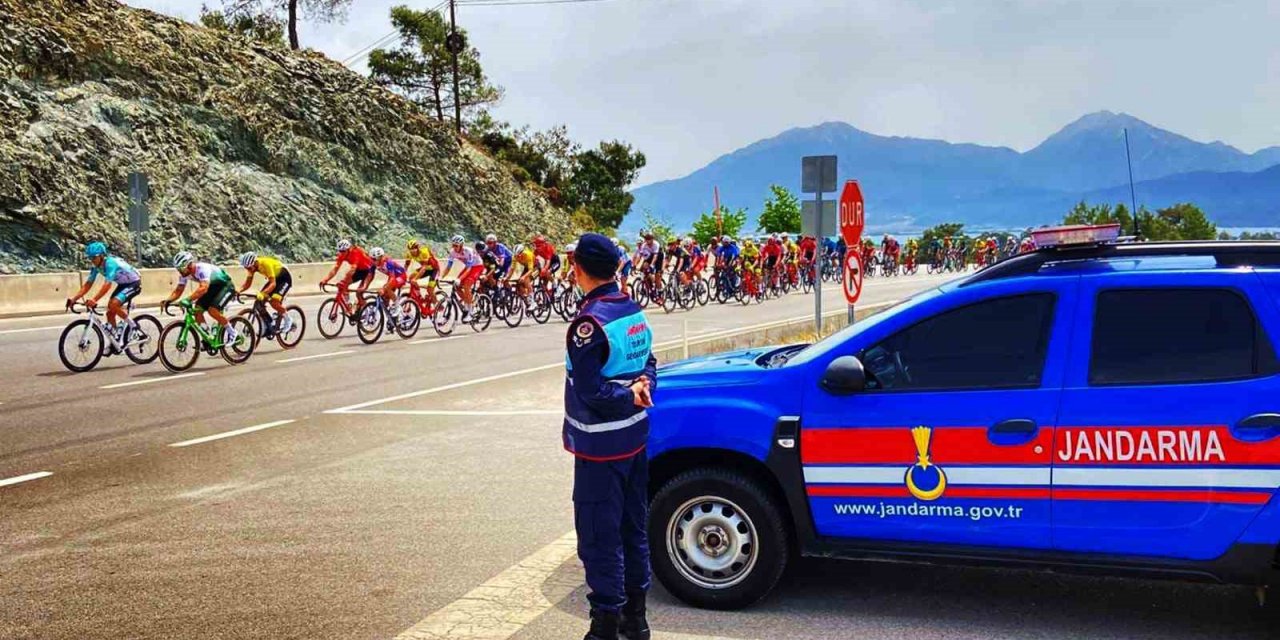 Bisikletçilerin güvenliği jandarmaya emanet