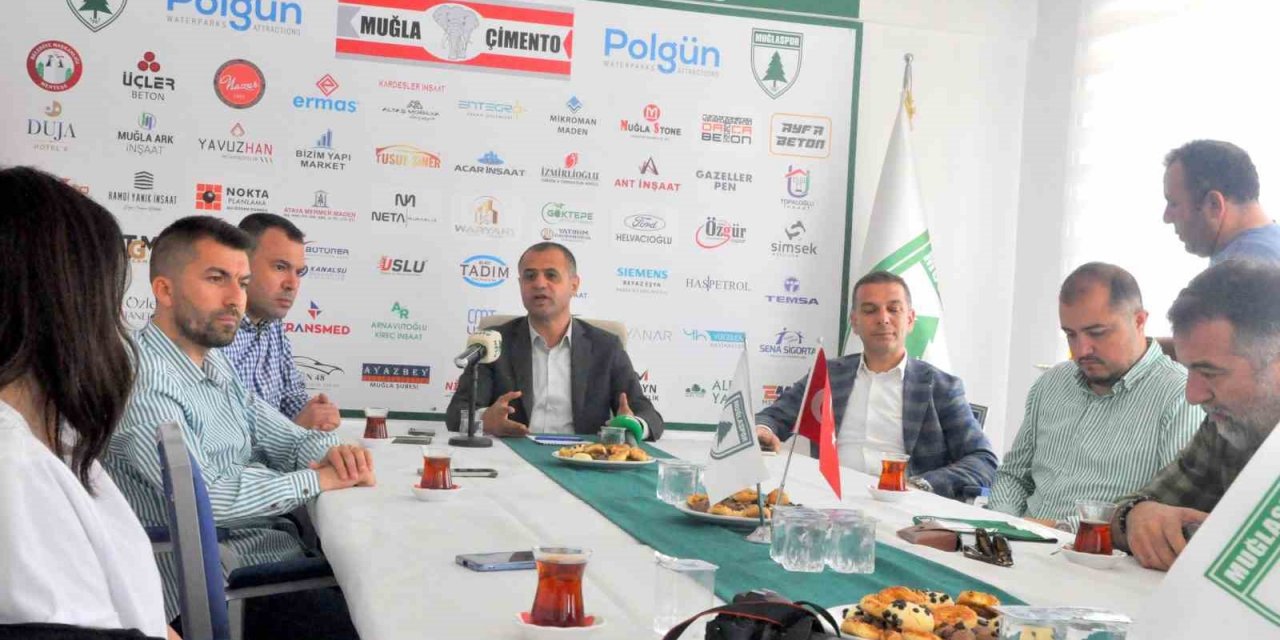 Muğlaspor başkanı Kıyanç” Şampiyonluğa giderken şehri harekete geçirmeliyiz”