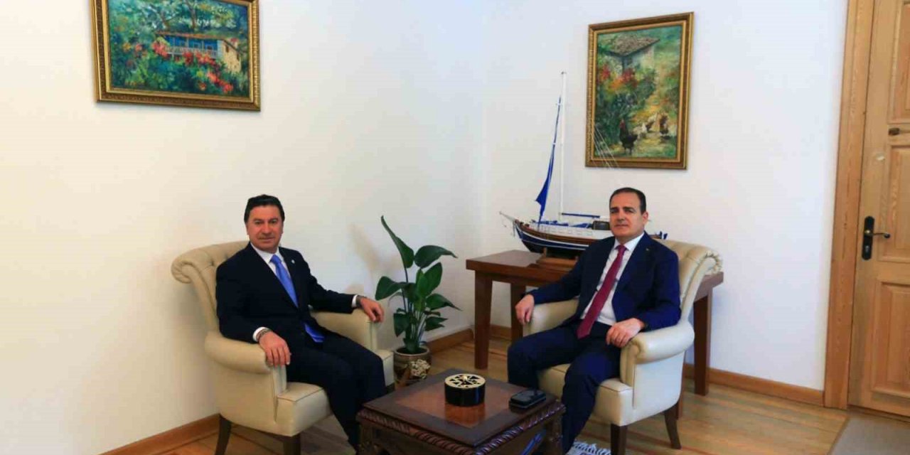 Muğla Valisi Akbıyık’tan Başkan Aras’a ‘Hayırlı olsun’ ziyareti