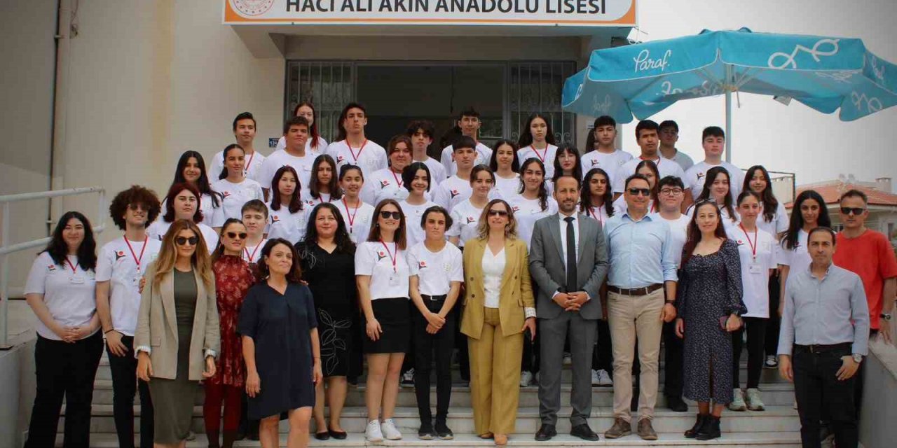 Marmaris’te lise öğrencileri projelerini sergiliyor