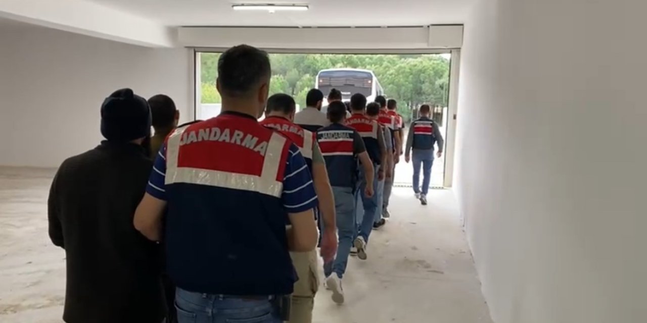 İzmir’de DEAŞ operasyonu: 8 tutuklama