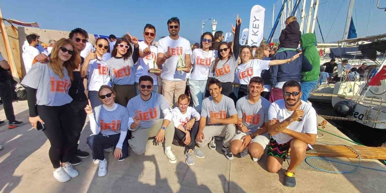 Denizde ‘İzmir Ekonomi’ rüzgarı