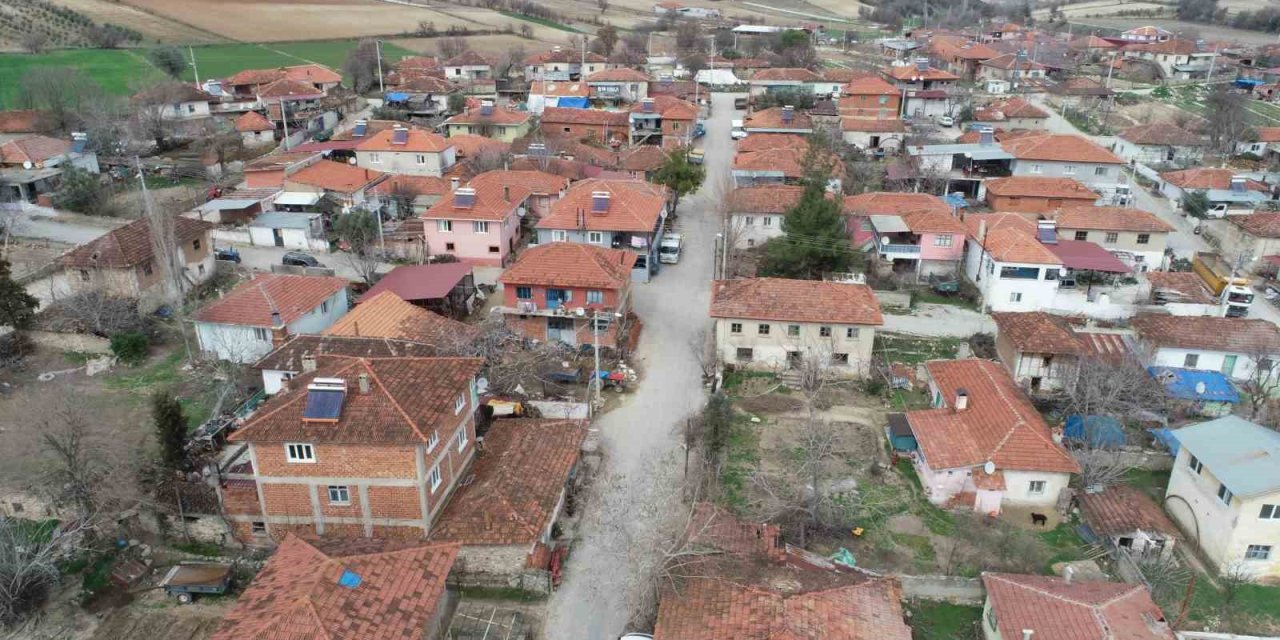 Tapusuz köyde 57 yıl sonra gelen mülkiyet sevinci