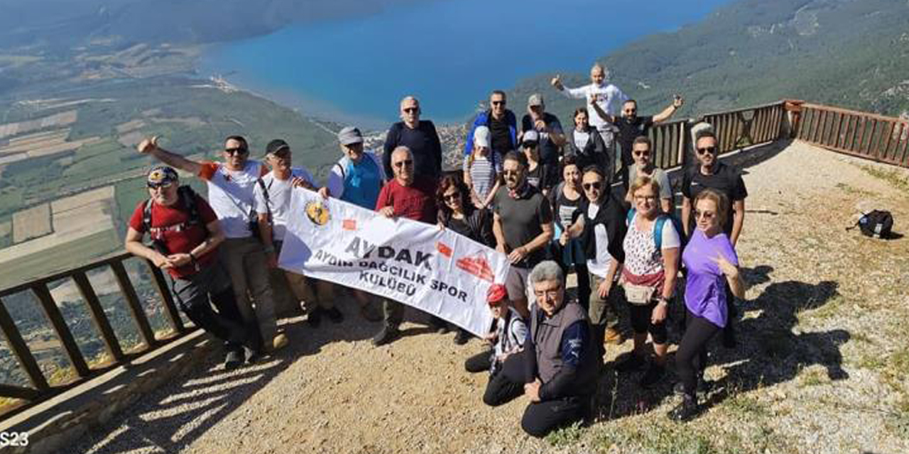 Aydınlı dağcılar, Sakartepe zirvesine çıktı