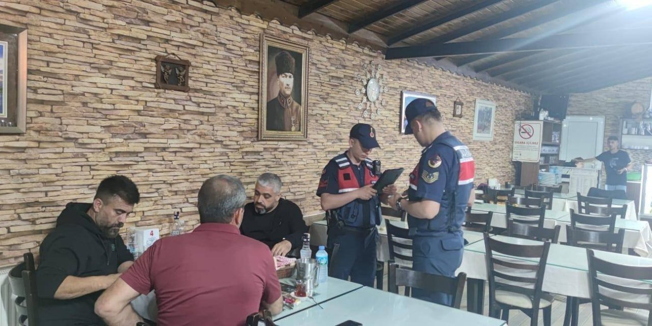 Jandarmadan ‘şok’ yol kontrolü
