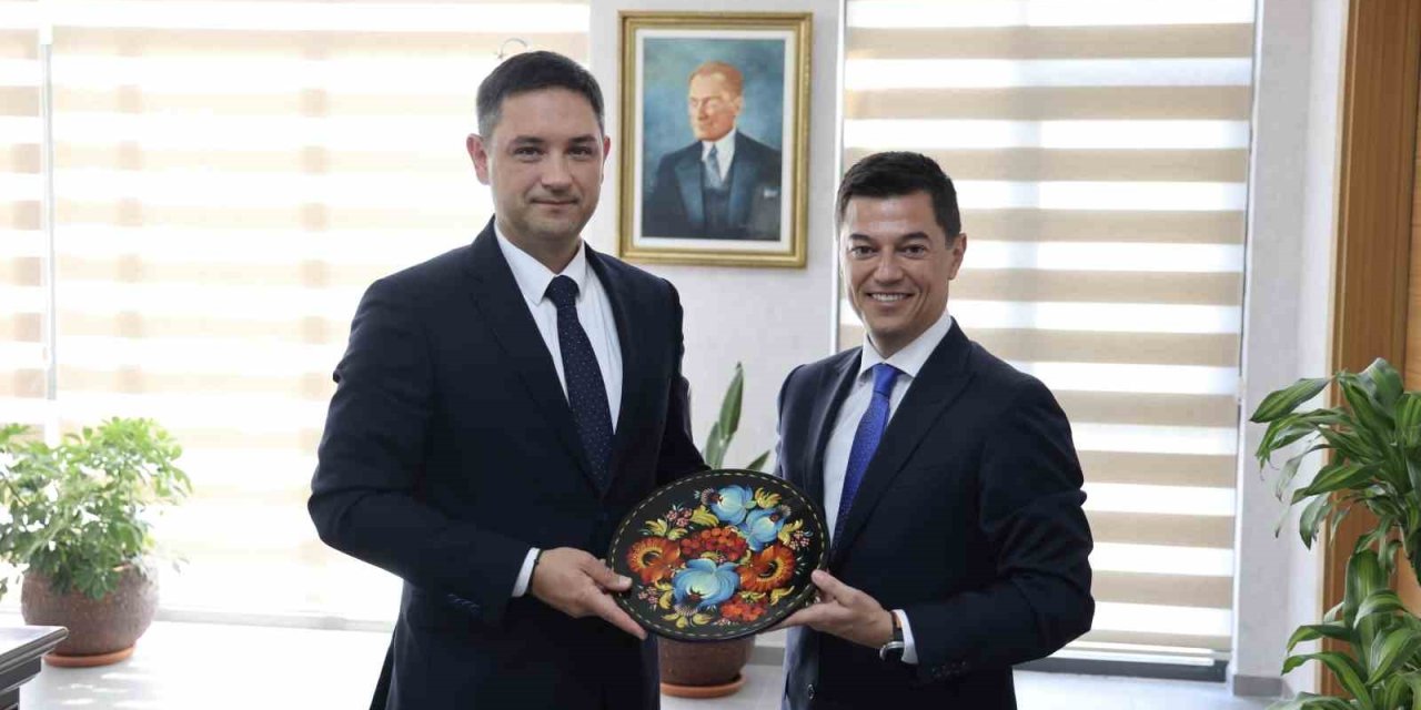 Başkan Ünlü, Ukrayna konsolosunu ağırladı